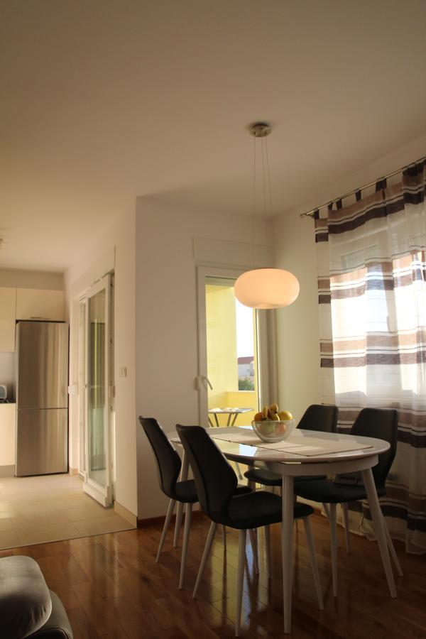 Apartment Mario Podstrana Bagian luar foto