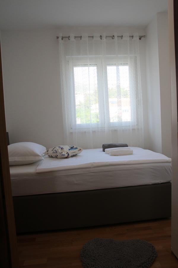 Apartment Mario Podstrana Bagian luar foto