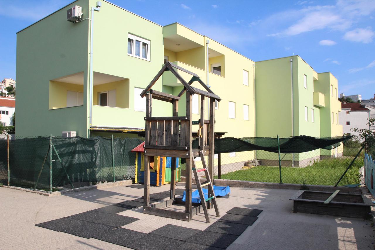 Apartment Mario Podstrana Bagian luar foto